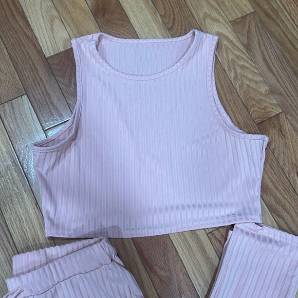 NWOT💖 Dusty Pink Ribbed Lounge Set - Picture 6 of 16